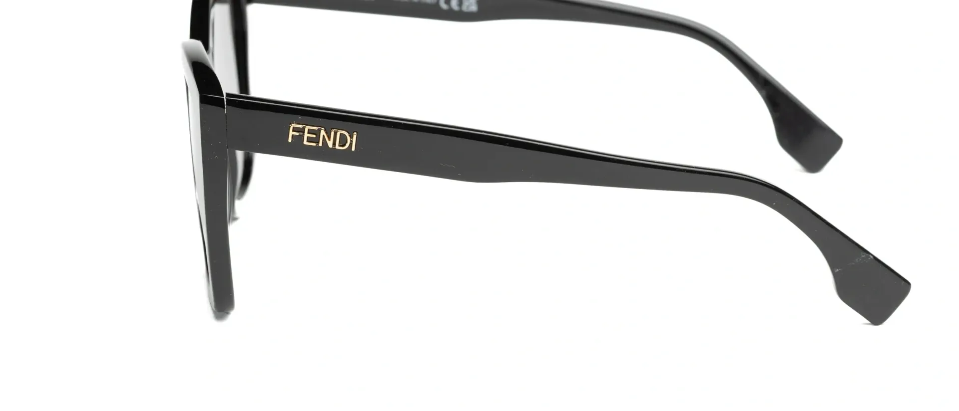 Dodatni prikaz 3: Fendi FE40151I 01B ženske sunčane naočale – okvir u crnoj boji i leće u sivoj boji i s gradijentom