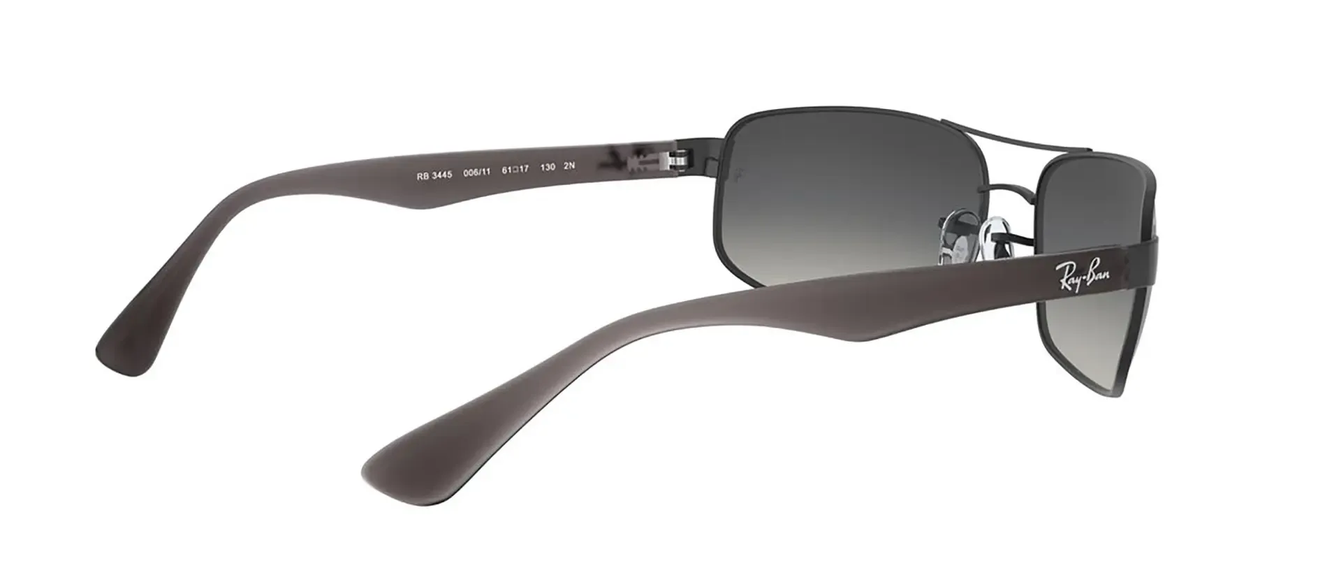 Dodatni prikaz 10: Ray-Ban RB3445 006/11 muške sunčane naočale – okvir u crnoj boji i leće u sivoj boji i s gradijentom